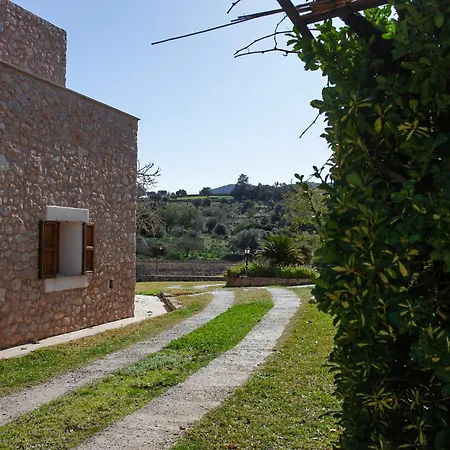 Alloggio per agriturismo S'hort De Sa Begura
